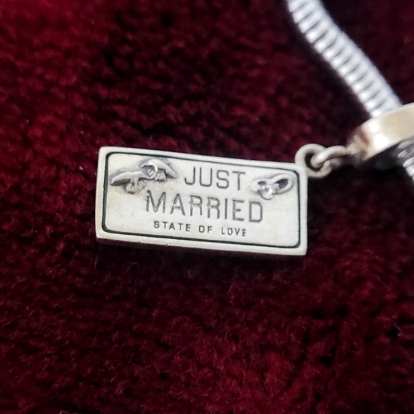 925 Just Married Silver Bracelet. - Picture 3 of 3